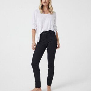 Uniqlo Extra Comfort Skinny Jeans in Black